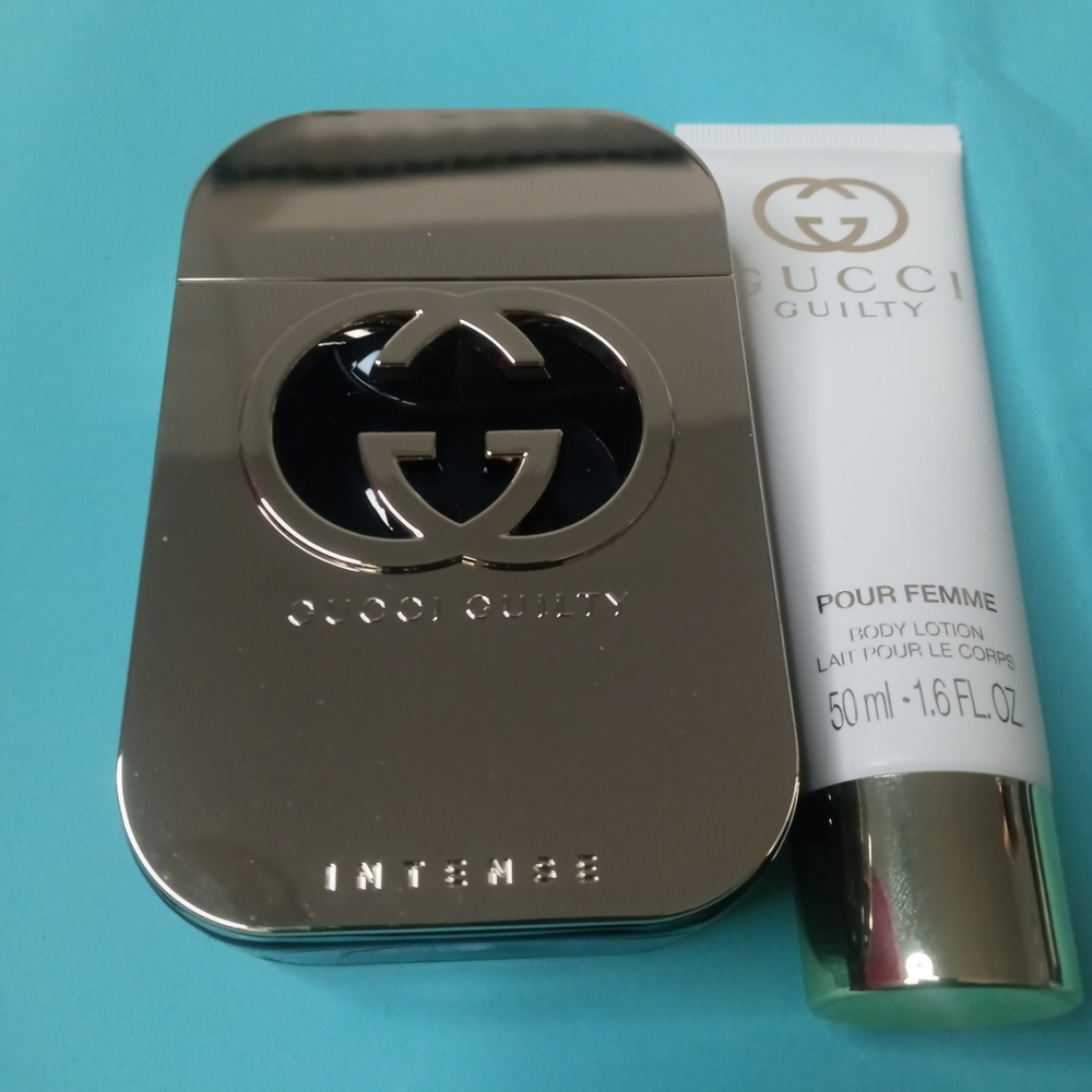 Woman's fragrance